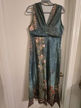 NEW Teal Floral V-Neck Maxi Dress - Women Size Small